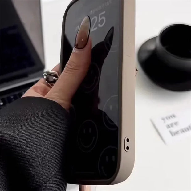 Bear Hug iPhone - Sucesso na Europa!